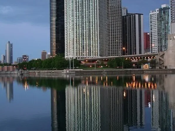 195 N Harbor Dr APT 5401, Chicago, IL 60601
