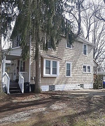 4th image of 615 W Spruce St