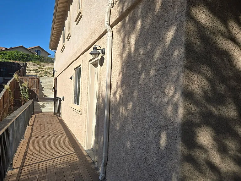 725 Red Cloud Rd — Photo 23