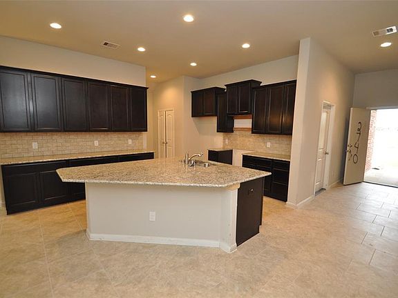 5th image of 2740 Anhya Ln