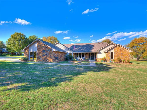 509 Timberlane, Stroud, OK 74079