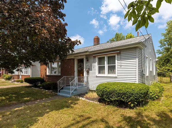 458 E 35th St, Erie, PA 16504