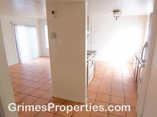 1109 Dickerson Dr SE #A — Photo 6