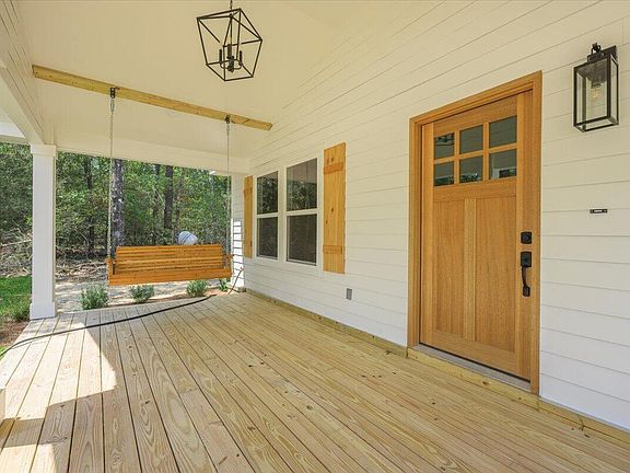 4th image of 109 Spring Hill Rd