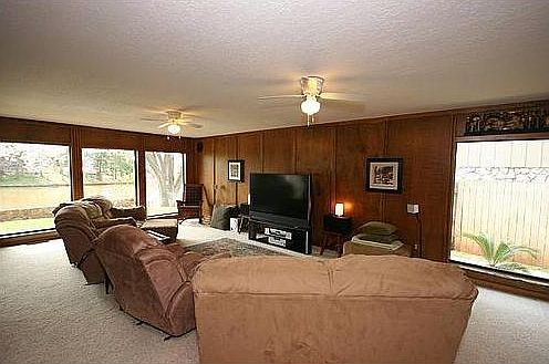 Cozy Family/ Media Room