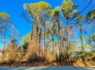 2021 Royal Pines Dr, New Bern, NC 28560