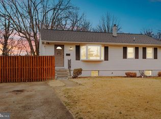 2434 Phillips Dr, Alexandria, VA 22306