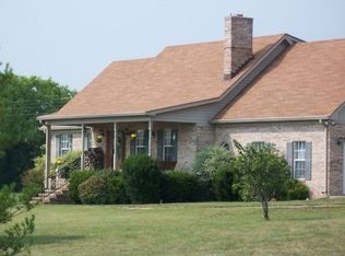 2831 Beasley Rd, Chapel Hill, TN 37034