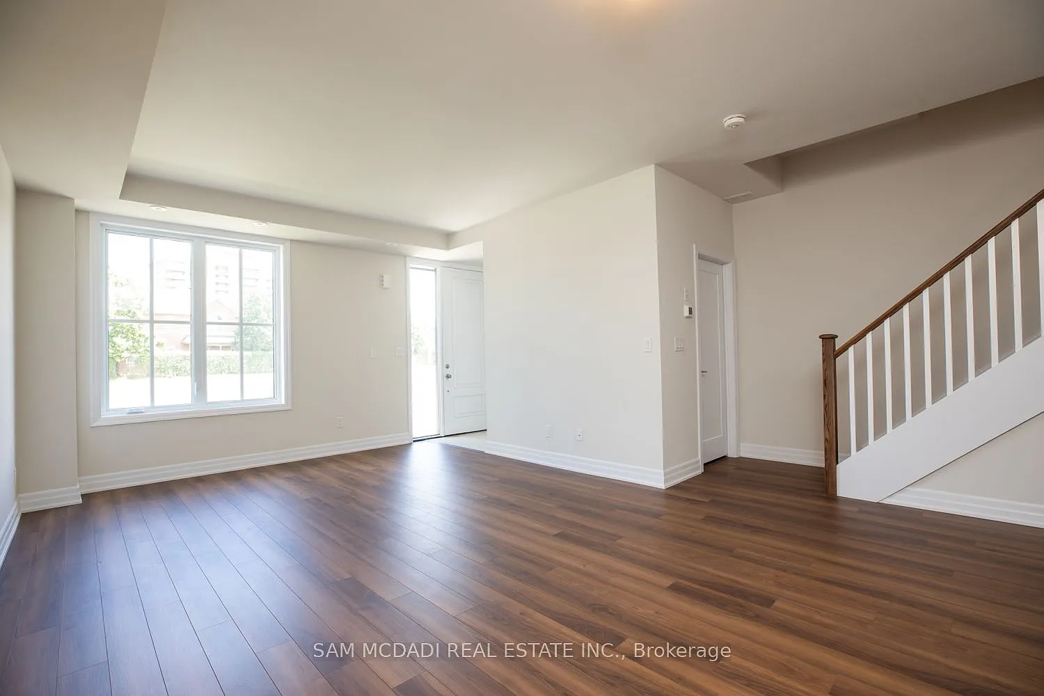 4 bed, $4,200 — Photo 3