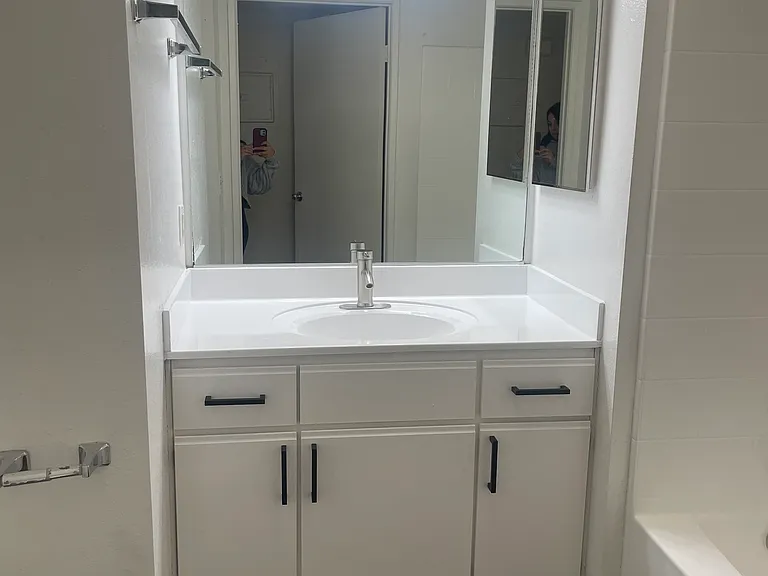 Arroyo Vista Apartments — Photo 26