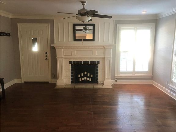 3rd image of 3900 Byers Ave