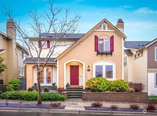 17024 Woodside Dr SE, Renton, WA 98058