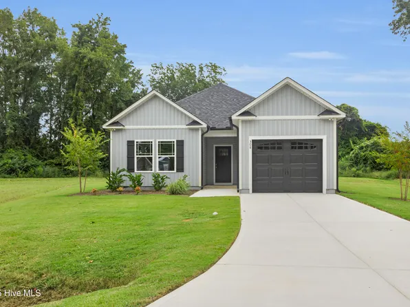 308 Camp Creek Drive, Oriental, NC 28571