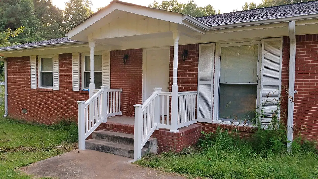 100 Joe Bray Rd photo 1