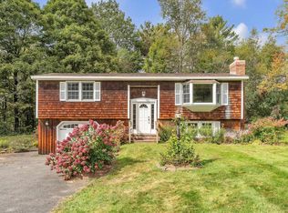 147 Preston Dr, Northfield, VT 05663