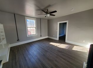 19 W Main St APT 3, Middletown, PA 17057