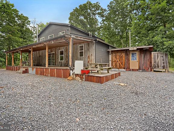 5th image of 214 Little Wolf Rd
