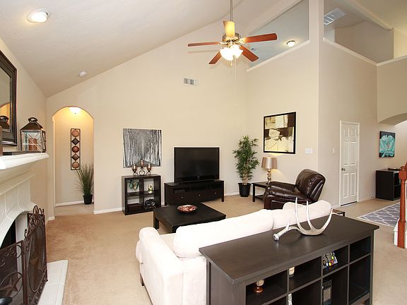2nd image of 21942 Winsome Rose Ct