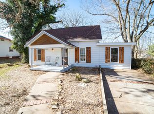 407 S Clarke Ave, Clever, MO 65631
