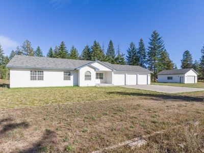 30466 N Pheasant Run Ct, Athol, ID, 83801