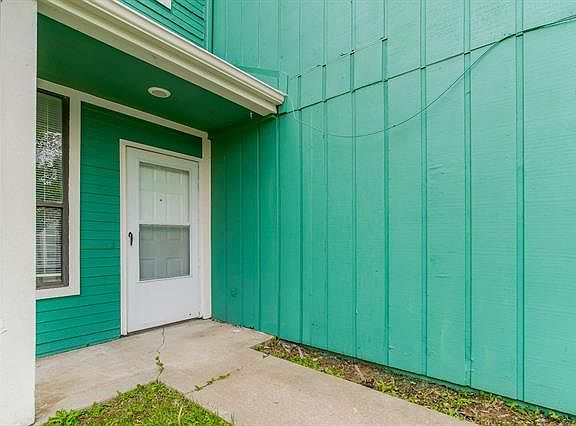 4th image of 609-611 S 13th St