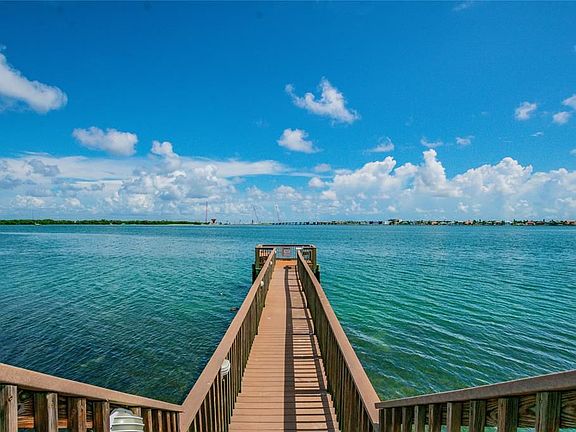 5th image of 5901 Bahia Del Mar Cir APT 324