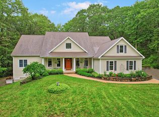 102 Hollow Hill Rd, Winsted, CT 06098