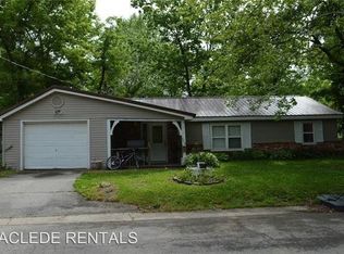 568 Sweet St, Lebanon, MO 65536