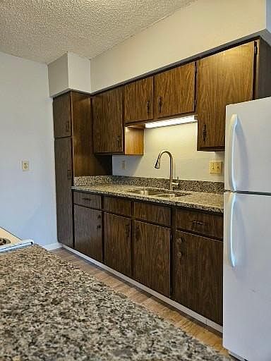 Looking from dining room to kitchen.