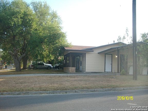 2nd image of 2103 Westvale Dr