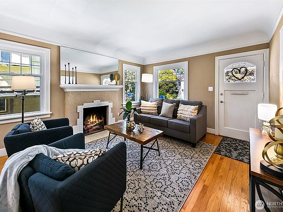 2nd image of 1035 NE 91st Street