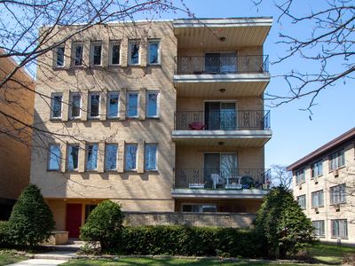 413 Home Ave APT 3B, Oak Park, IL, 60302
