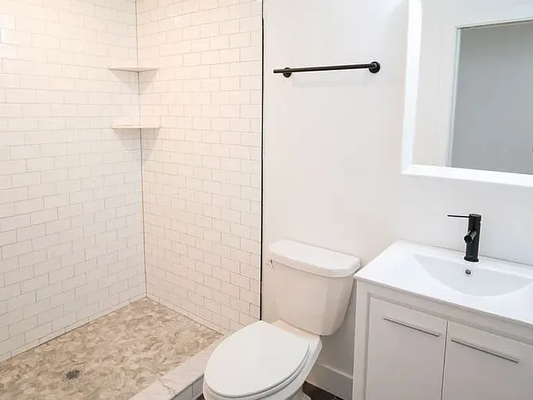 1740 N 22nd St #8 — Photo 18