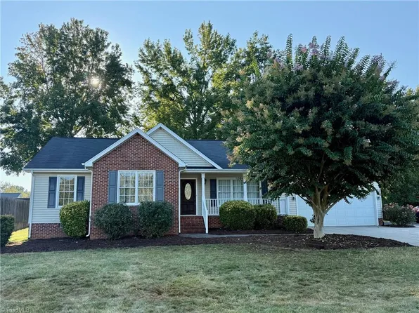 355 Tanglebrook Trl, Eden, NC 27288