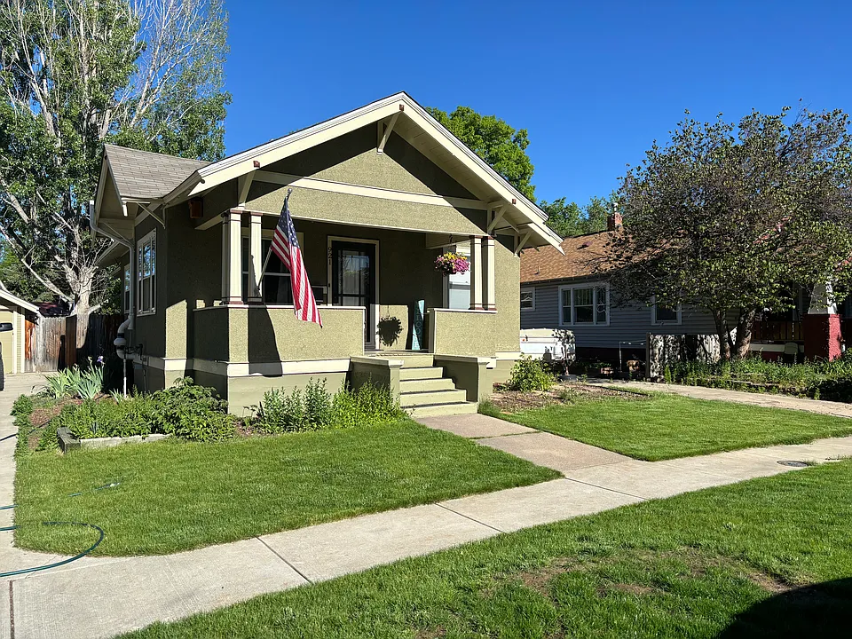 921 N Jefferson Ave