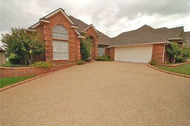 1st image of 7005 Trail Bluff Ct