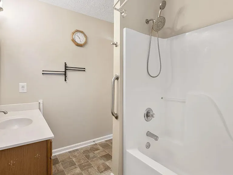 141 Clover Valley Dr — Photo 20