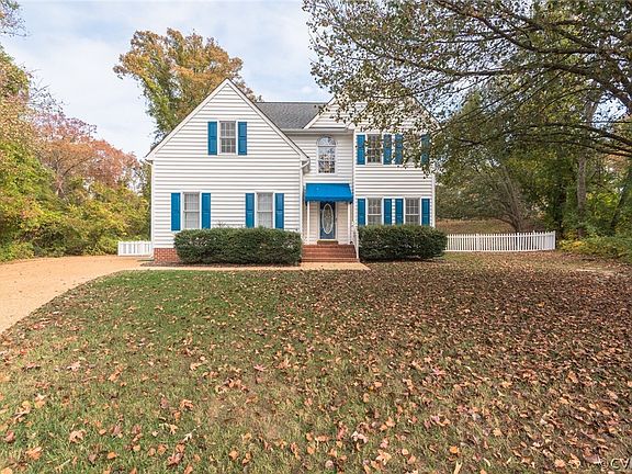 2nd image of 9861 Brookemoor Pl