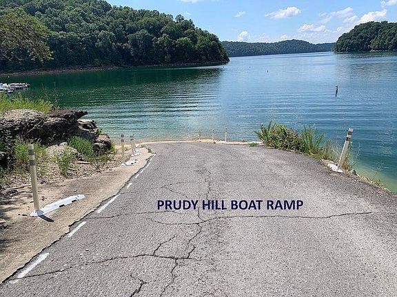 4th image of 101 Lakeshore Dr
