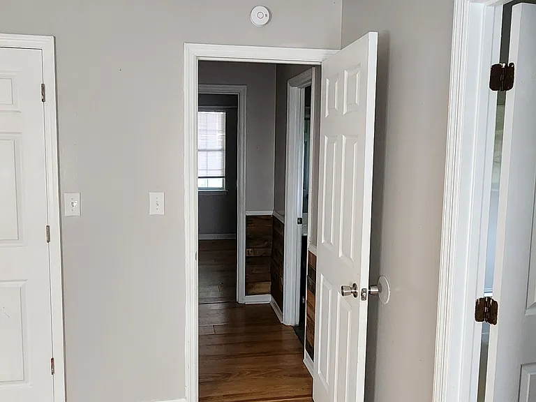 132 Pineview St — Photo 29