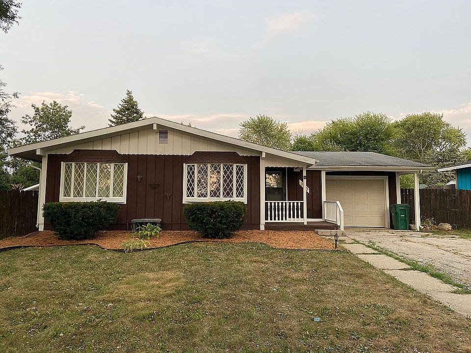 1st image of 310 Bonnie Dr