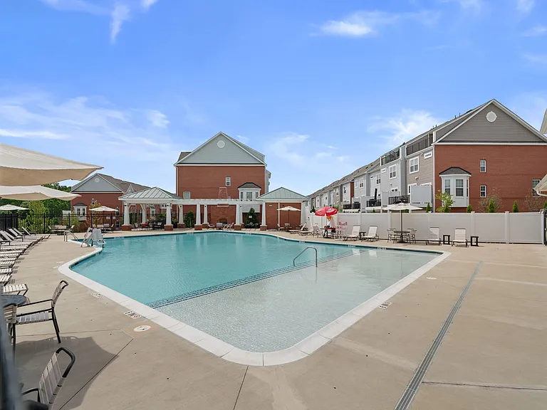 8017 Potter Pl — Photo 43