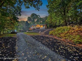 3033 Division St, Scranton, PA 18504