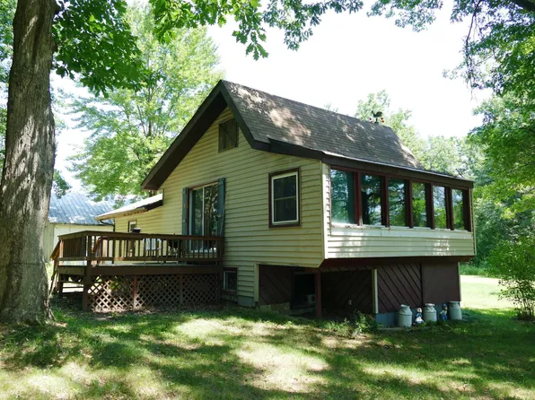 W5876 Bush Rd, Neillsville, WI 54456