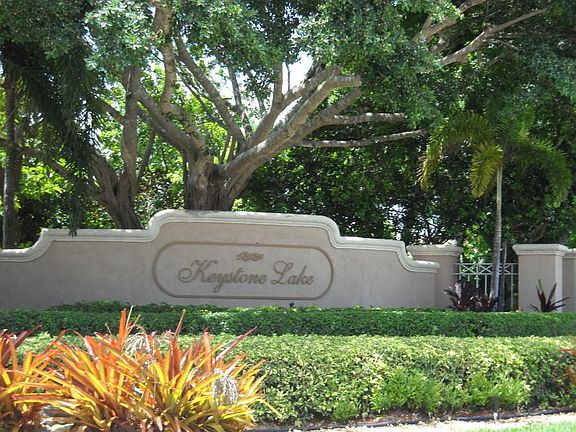 2nd image of 18568 NW 23rd St