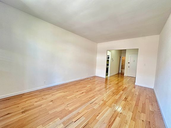 2nd image of 506 E 88th St #4Q