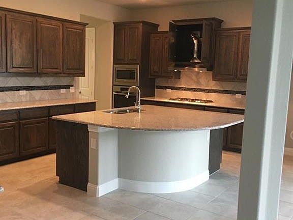 5th image of 3601 Trinidad Dr