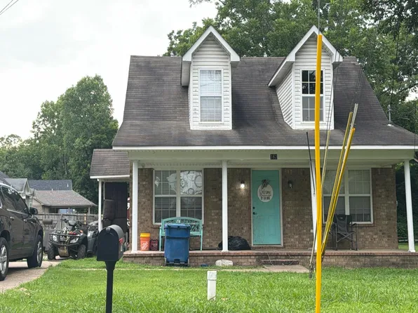 167 S High St, Covington, TN 38019