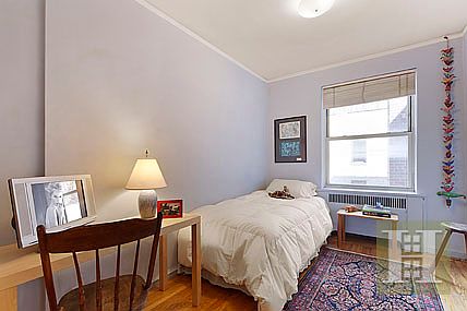 5th image of 75 Bank St APT 6G