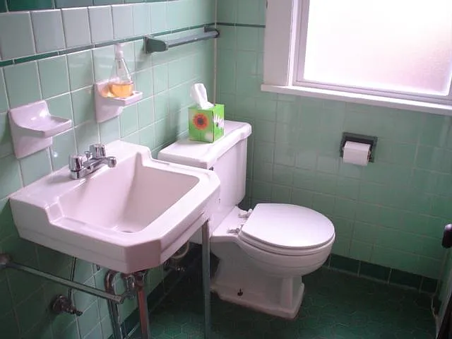 1304 Barret Ave — Photo 9
